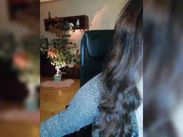 JuliaHesperaks webcam