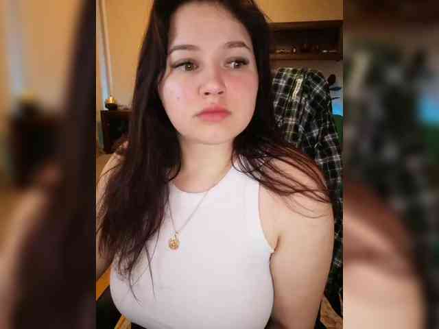 JuliaHesperaks webcam