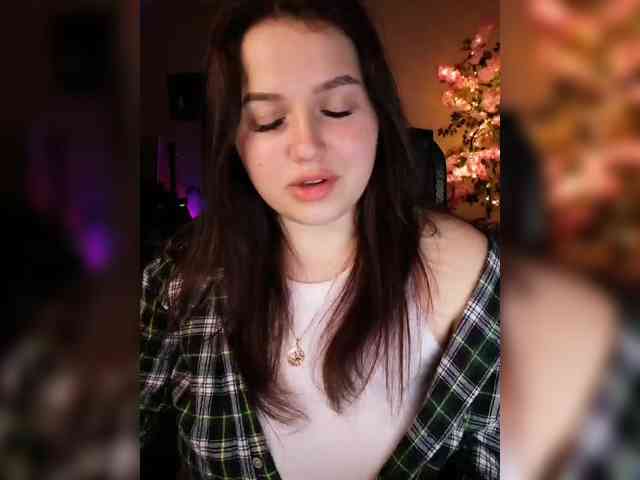 JuliaHesperaks webcam