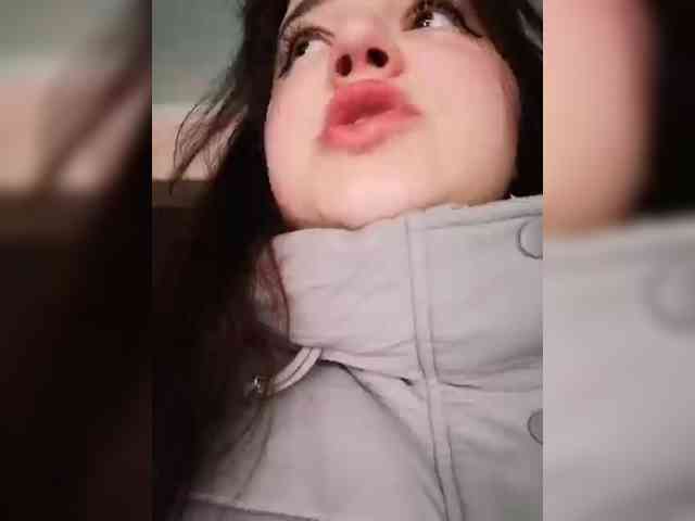 JuliaHesperaks webcam