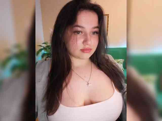 YulkaShpulka webcam