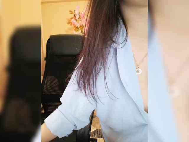 JuliaHesperaks webcam