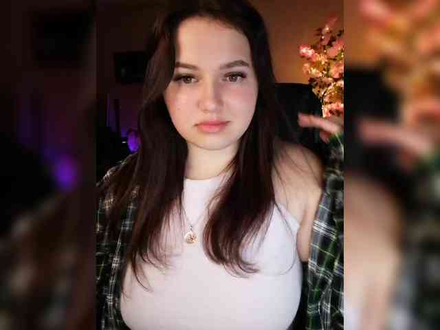 JuliaHesperaks webcam