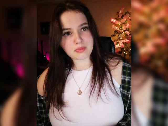 JuliaHesperaks webcam