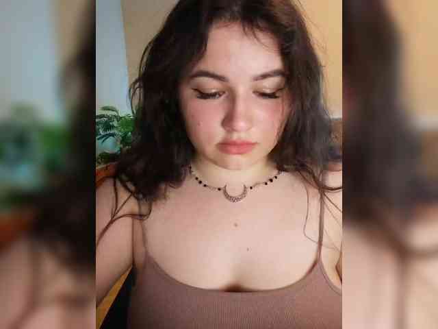 Cute______demon webcam