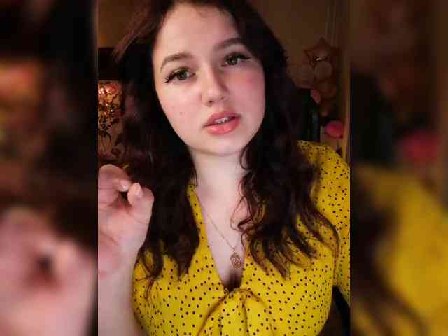 JuliaHesperaks webcam