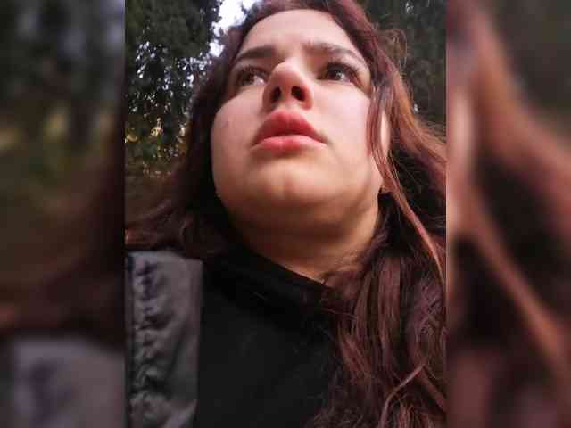 JuliaHesperaks webcam