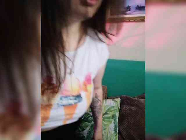 YulkaShpulka webcam