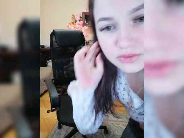 JuliaHesperaks webcam