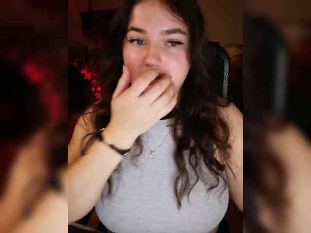 JuliaHesperaks webcam