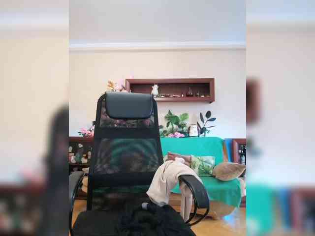 JuliaHesperaks webcam