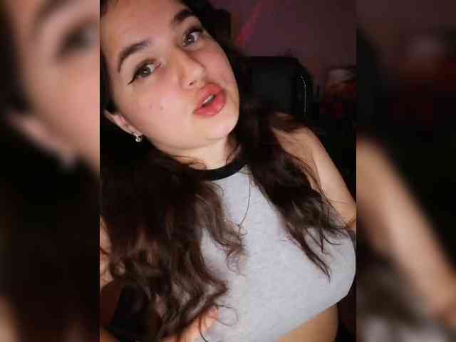 JuliaHesperaks webcam