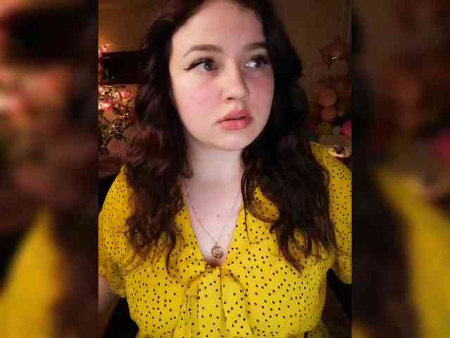 JuliaHesperaks webcam