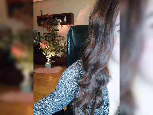 JuliaHesperaks webcam