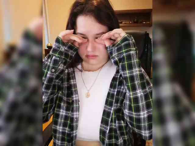 JuliaHesperaks webcam