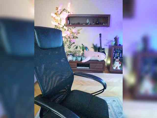 JuliaHesperaks webcam