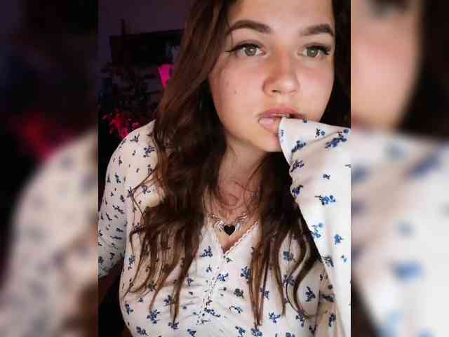 JuliaHesperaks webcam