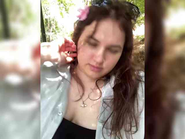 YulkaShpulka webcam