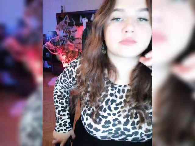 JuliaHesperaks webcam