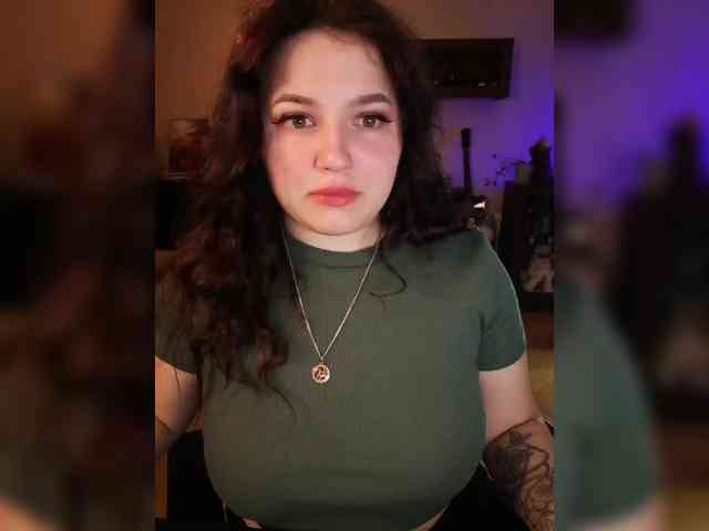 JuliaHesperaks webcam