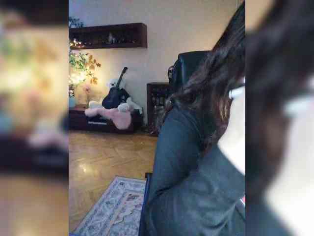 JuliaHesperaks webcam