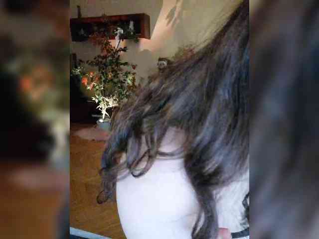 JuliaHesperaks webcam