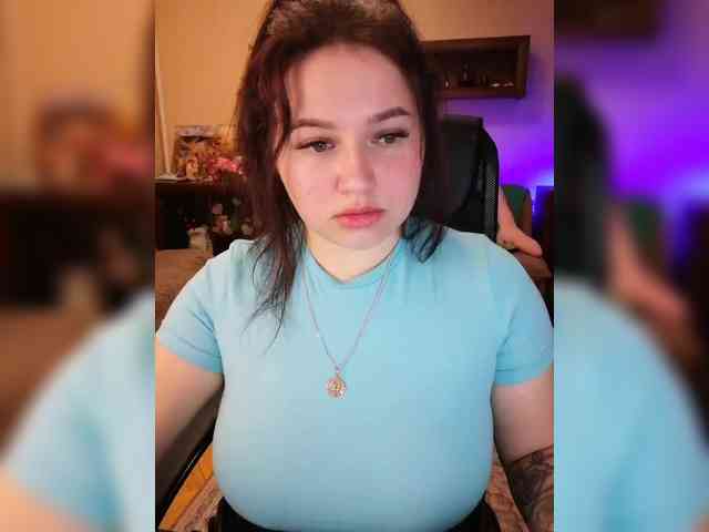 JuliaHesperaks webcam