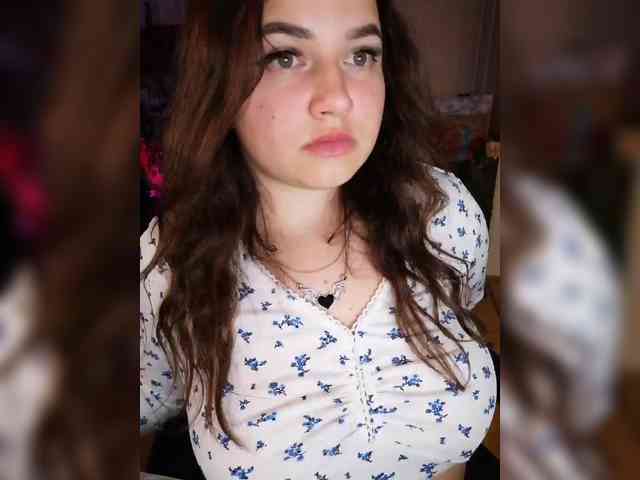 JuliaHesperaks webcam