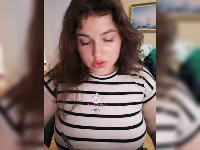 YulkaShpulka webcam