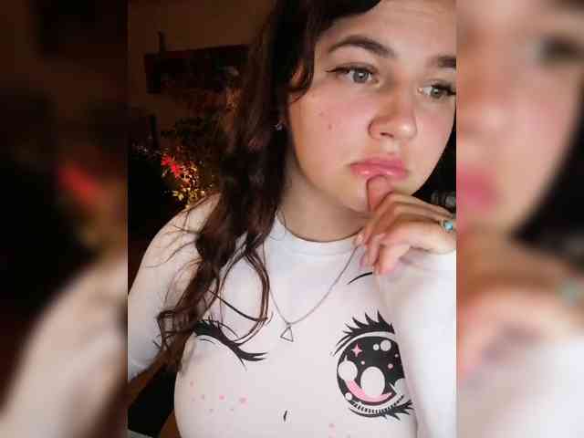 JuliaHesperaks webcam