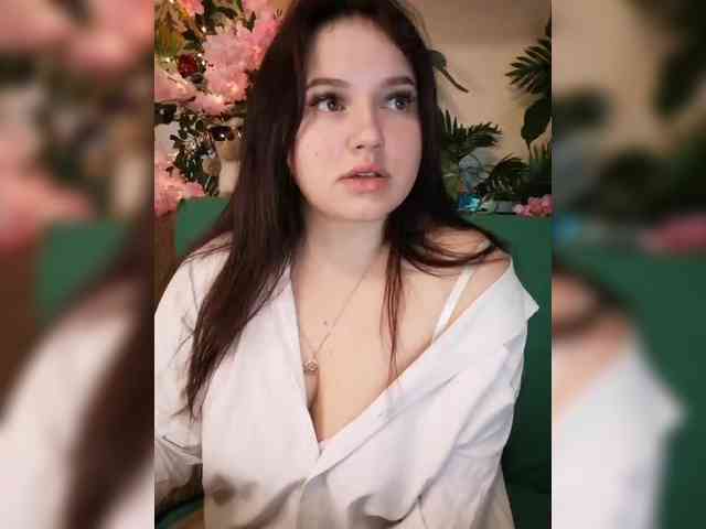 JuliaHesperaks webcam