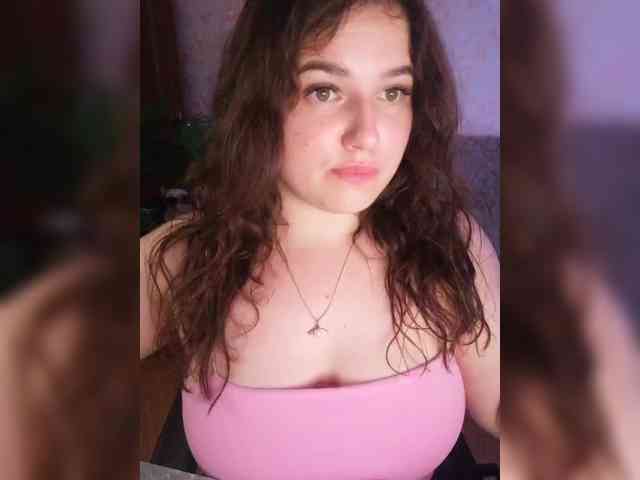 YulkaShpulka webcam