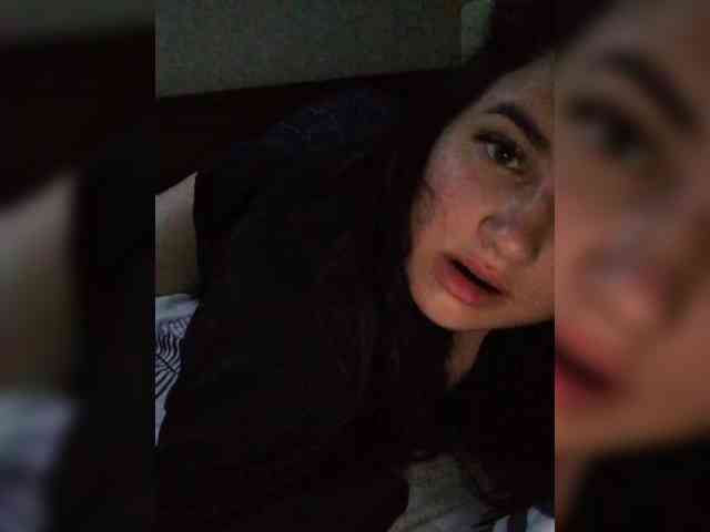 Cute______demon webcam