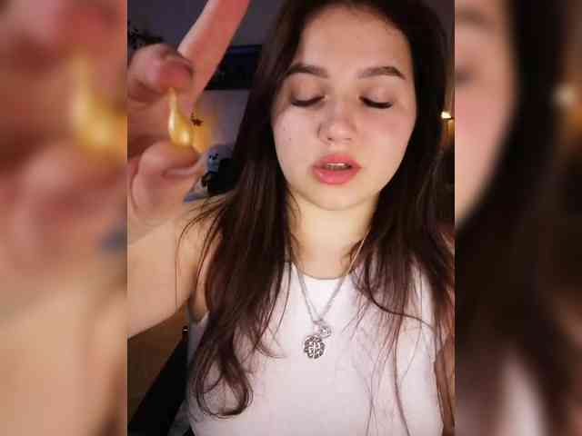 Yulua1285 Live Webcam on BongaCams