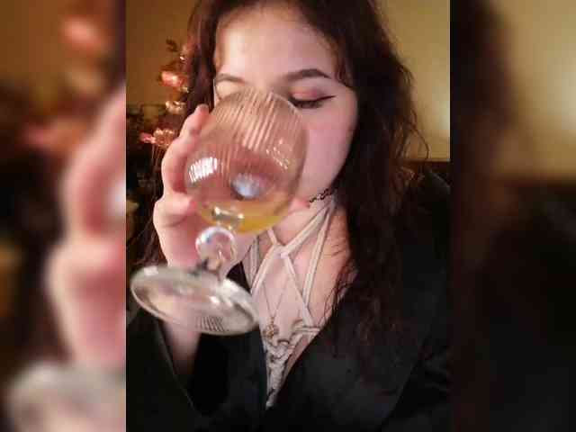 JuliaHesperaks webcam