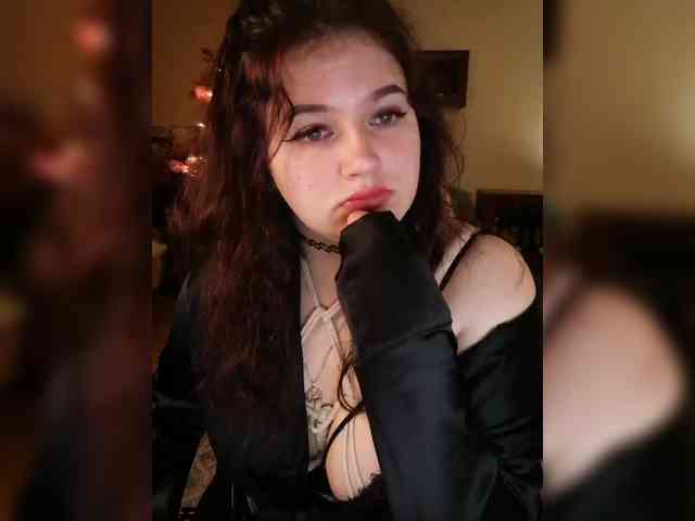 JuliaHesperaks webcam