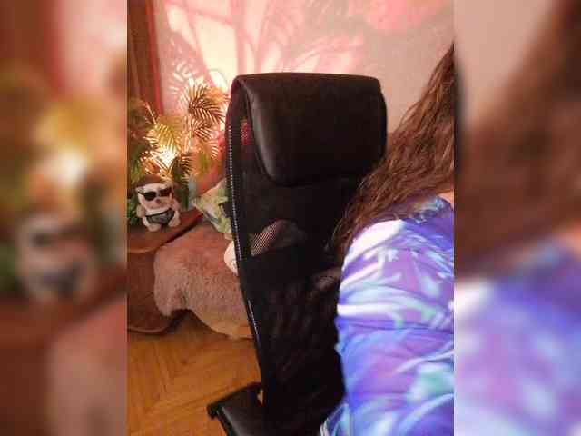 YulkaShpulka webcam