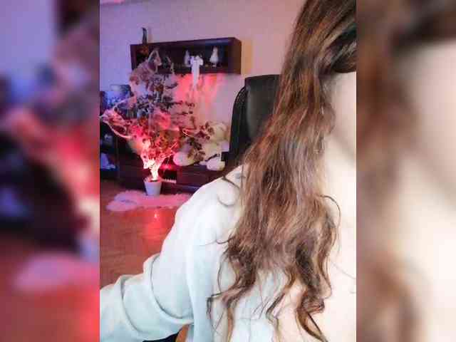 JuliaHesperaks webcam
