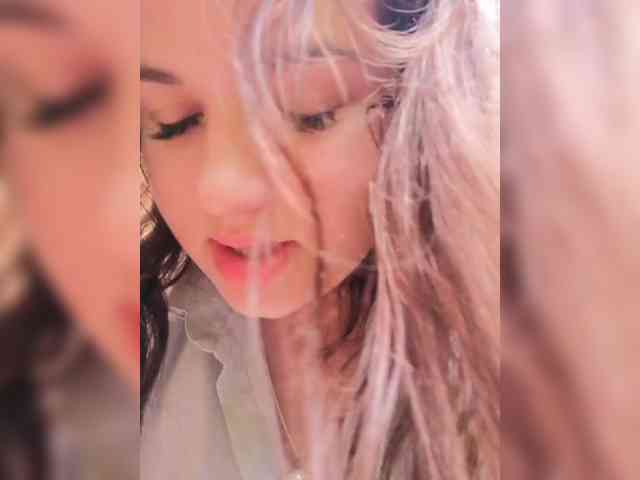 YulkaShpulka webcam