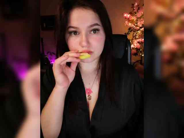 JuliaHesperaks webcam