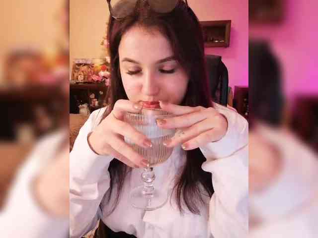 JuliaHesperaks webcam