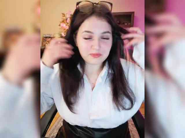 JuliaHesperaks webcam