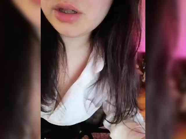 JuliaHesperaks webcam