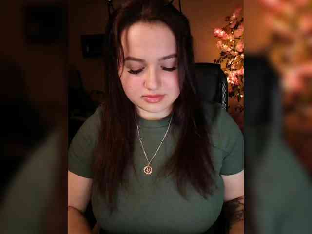 JuliaHesperaks webcam