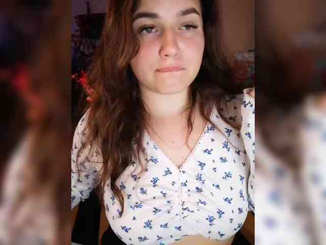 Yulua1285 Live Webcam on BongaCams