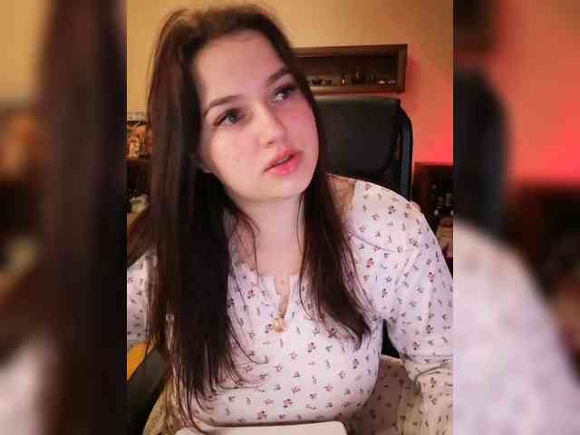 JuliaHesperaks webcam