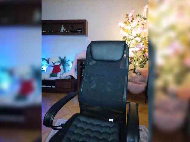 JuliaHesperaks webcam