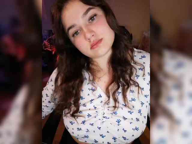 JuliaHesperaks webcam
