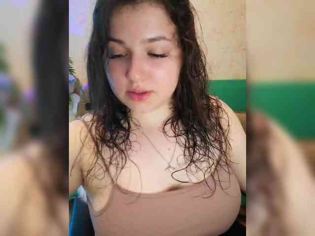Yulua1285 Live Webcam on BongaCams
