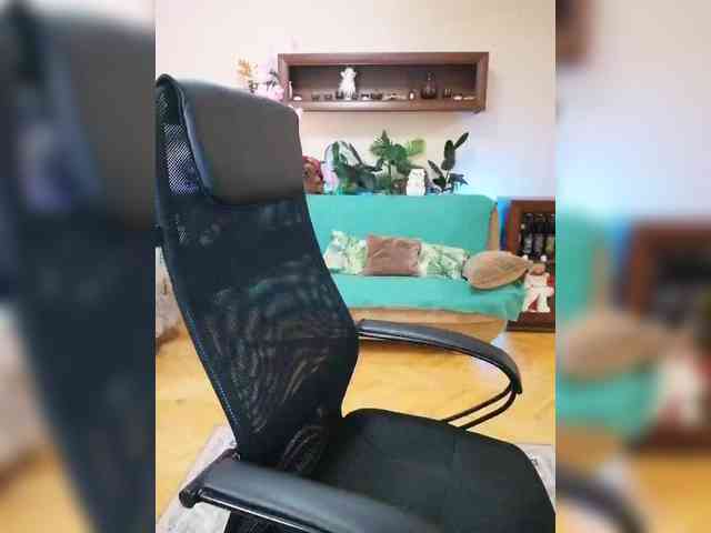 JuliaHesperaks webcam